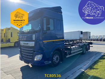 Container transporter/ Swap body truck DAF XF