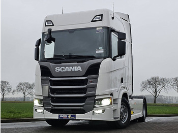 Tractor unit SCANIA R 460