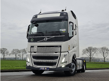 Tractor unit VOLVO FH 500