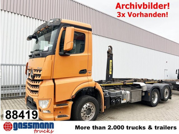 Hook lift truck MERCEDES-BENZ Arocs