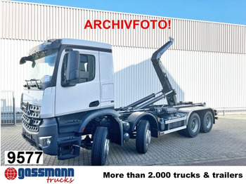 Hook lift truck MERCEDES-BENZ Arocs