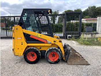 Skid steer loader BOBCAT S70: picture 5