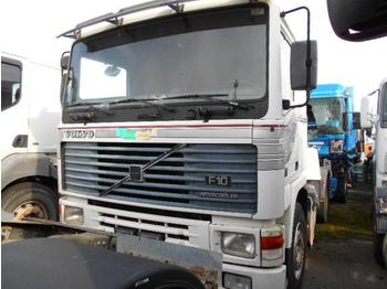 Tractor unit Volvo F10: picture 1