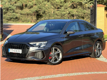 Car AUDI