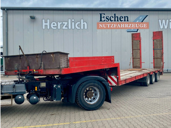 Low loader semi-trailer