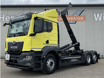 Hook lift truck MAN TGS 26.470