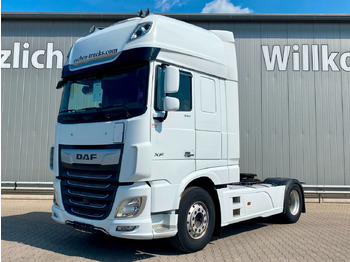 Tractor unit DAF XF 530