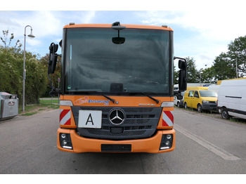 Garbage truck MERCEDES-BENZ 2635 NGE-L62N Econic Aufbau Zöller Medium KLIMA: picture 3