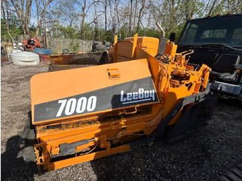Asphalt paver