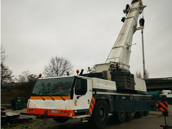 Mobile crane LIEBHERR