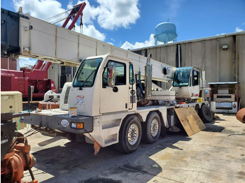 Mobile crane TEREX