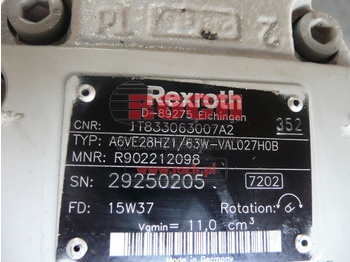 Hydraulic motor REXROTH + BONFIGLIOLI A6VE28HZ1/63W-VAL027H0B 1T833063007A2 + PRZEKŁADNIA 705C2H33C53J0HJ MT705C103: picture 2