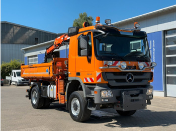 Crane truck MERCEDES-BENZ Actros 2044