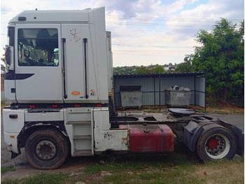 Tractor unit RENAULT Magnum 440