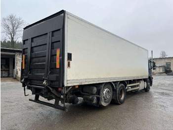 Box truck VOLVO FM9.260: picture 4