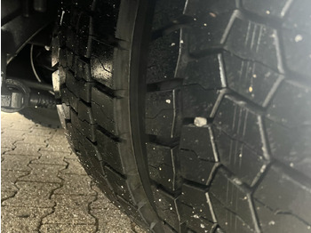 New Tipper Mercedes-Benz Arocs 2645 K 6x4 Arocs 2645 K 6x4, MultimediaCockpit, Bordmatik links: picture 4 New Tipper Mercedes-Benz Arocs 2645 K 6x4 Arocs 2645 K 6x4, MultimediaCockpit, Bordmatik links: picture 4