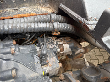 Hook lift truck Trakker AT190T33W/P 4x4 Trakker AT190T33W/P 4x4, Winterdienstausstattung: picture 2