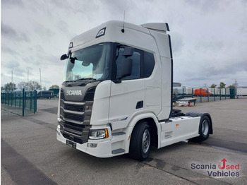 Tractor unit SCANIA R 460