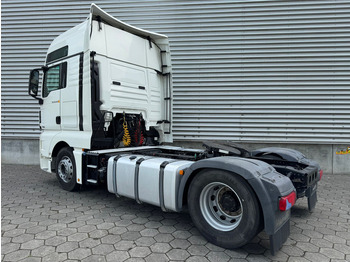 Tractor unit MAN TGX 18.500 XXL / Intarder / Roof Klima / 2 Tanks: picture 3