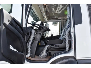 Cab chassis truck Iveco T-WAY AD380T47H 6x4 R24 Tyres Chassis - Barcelona Stock: picture 4