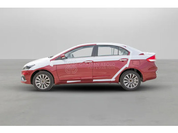 Sedan Toyota Belta  FWD: picture 3