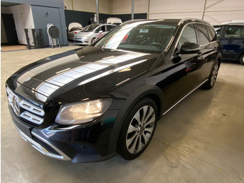 Car MERCEDES-BENZ
