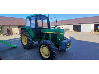 Farm tractor JOHN DEERE 3E Series