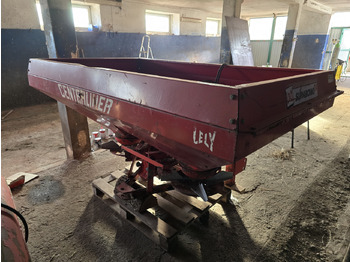 Fertilizer spreader LELY