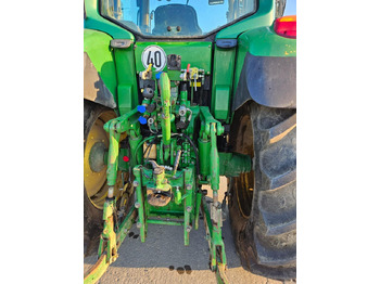 Farm tractor John Deere 6920: picture 4