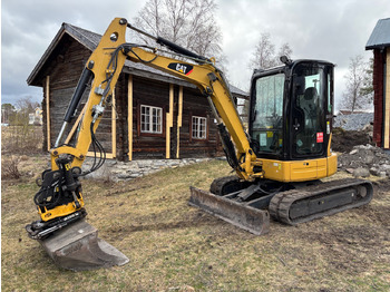 Excavator CATERPILLAR