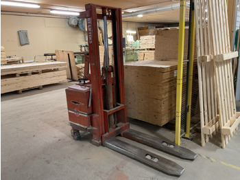 Material handling equipment BT