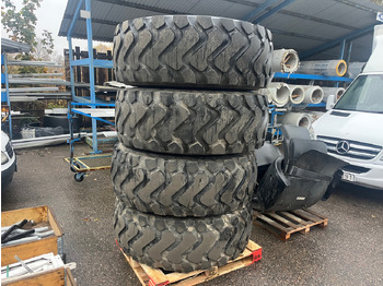 Tire MICHELIN
