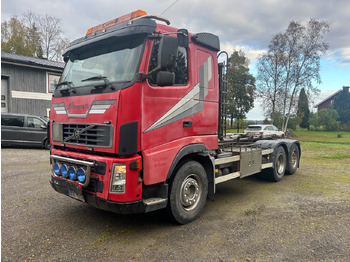 Hook lift truck VOLVO FH12