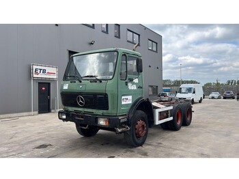 Cab chassis truck Mercedes-Benz SK 2224 (V8 ENGINE WITH MANUAL PUMP / STEEL SUSPENSION / 6X4 / 10 WHEELS): picture 1