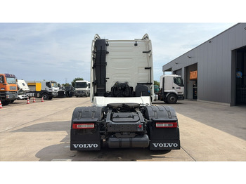 Tractor unit Volvo FH 460 (CHASSIS 2015 / PERFECT CONDITION / CLEAN CHASSIS): picture 5
