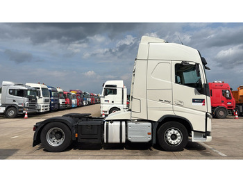 Tractor unit Volvo FH 460 (CHASSIS 2015 / PERFECT CONDITION / CLEAN CHASSIS): picture 3