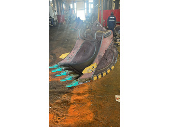 Excavator bucket for Crawler excavator HYUNDAI HX225 Heavy Duty Bucket: picture 3