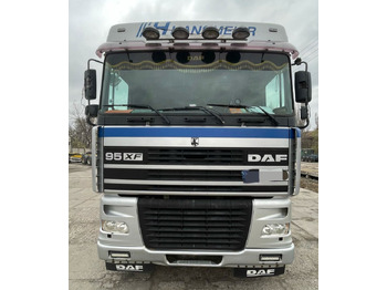 Tractor unit DAF XF 95 430