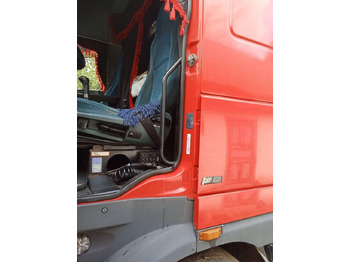 Tractor unit DAF XF 95.430 Tractor unit: picture 4