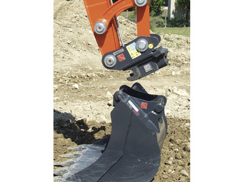 Quick coupler