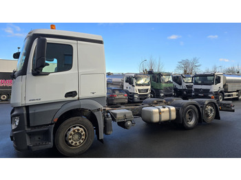 Cab chassis truck Mercedes Benz Actros 2642  Fahrgestell ohne Aufbau (Nr. 5800): picture 2