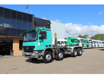 Hook lift truck MERCEDES-BENZ Actros 3241