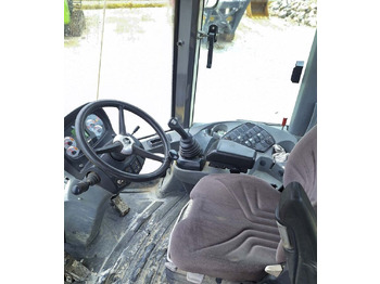 Wheel loader NEW HOLLAND W270