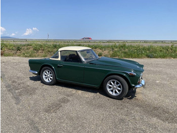 Car Triumph TR4-A + Hard Top / OldTimer endommagé: picture 3
