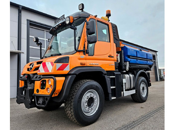 Tipper UNIMOG
