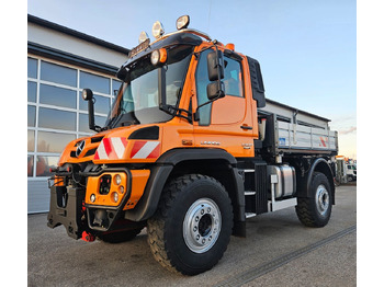 Tipper UNIMOG