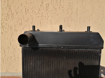 Radiator HITACHI