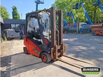 LPG forklift Linde H20T: picture 2
