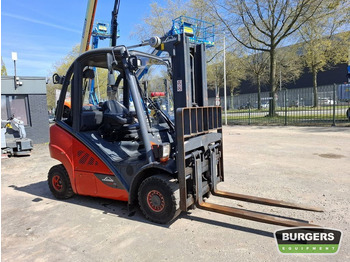 LPG forklift Linde H25T: picture 2