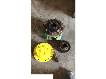 Drive shaft for Agricultural machinery John Deere 6900 - Półoś: picture 3